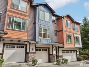 10176 156th Court NE 102, Redmond WA 98052