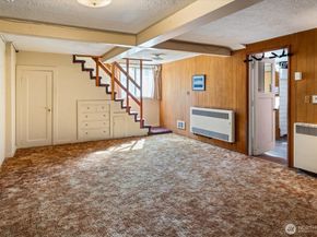 7003 40th Avenue NE, Seattle WA 98115