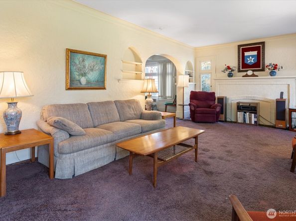 7003 40th Avenue NE, Seattle WA 98115