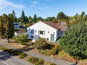 7003 40th Avenue NE, Seattle WA 98115