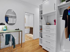 609 15th Avenue E, Seattle WA 98112