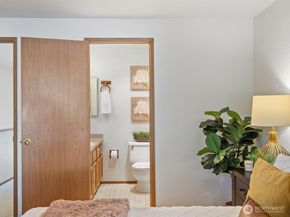 7606 201st Street SW G, Edmonds WA 98026