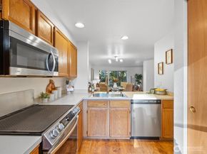 7606 201st Street SW G, Edmonds WA 98026