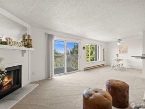 28418 16th Avenue S 302, Federal Way WA 98003