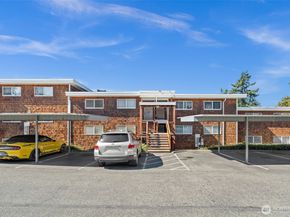 28418 16th Avenue S 302, Federal Way WA 98003