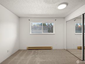 28418 16th Avenue S 302, Federal Way WA 98003