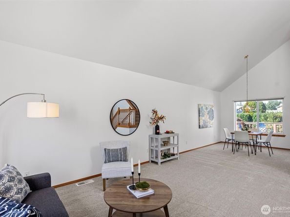 20165 Bue Rund Loop NE, Poulsbo WA 98370