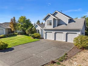 20165 Bue Rund Loop NE, Poulsbo WA 98370