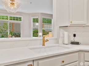 8502 Main Street E105, Edmonds WA 98026