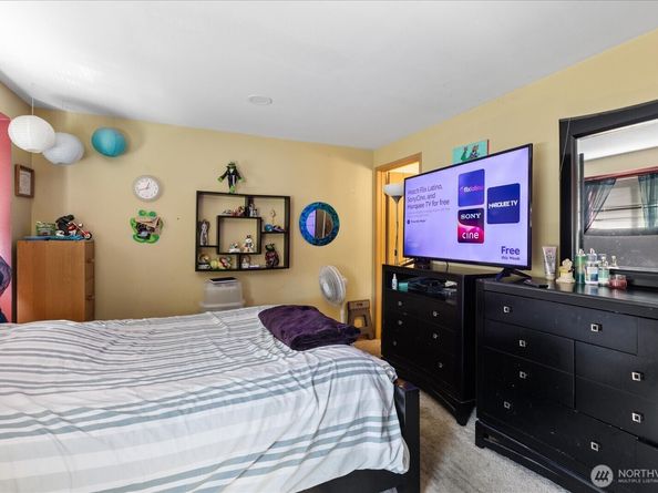21225 76th Avenue W A4, Edmonds WA 98026
