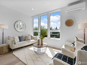 8833 B Wallingford Avenue N, Seattle WA 98103