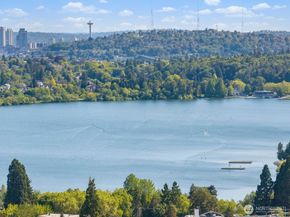 8833 B Wallingford Avenue N, Seattle WA 98103