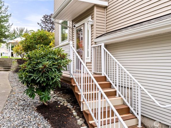 513 S 46th Place, Renton WA 98055