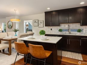 2831 SW Yancy Street A, Seattle WA 98126