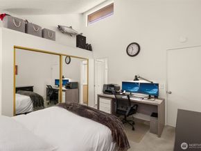 3400 108th Place NE 2, Bellevue WA 98004