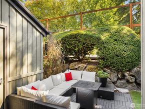 3400 108th Place NE 2, Bellevue WA 98004