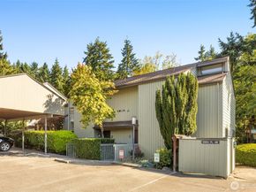 3400 108th Place NE 2, Bellevue WA 98004