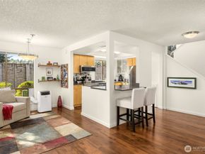 3400 108th Place NE 2, Bellevue WA 98004