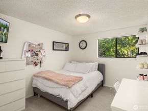 3400 108th Place NE 2, Bellevue WA 98004