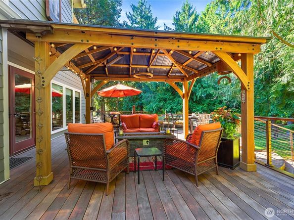 21518 NE 143 Place, Woodinville WA 98077