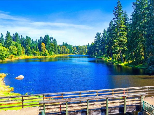 21518 NE 143 Place, Woodinville WA 98077