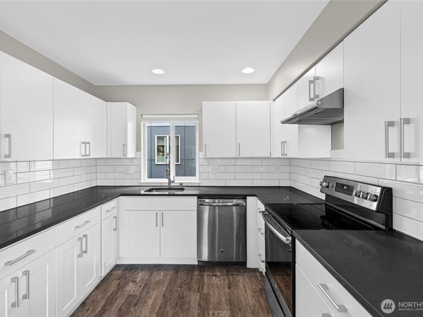 2732 S Andover Street, Seattle WA 98108