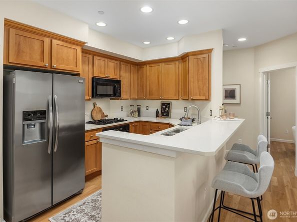 1887 16th Lane NE 1887, Issaquah WA 98029