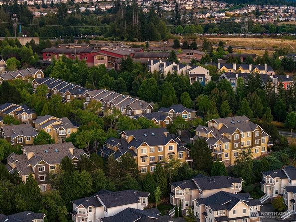 1887 16th Lane NE 1887, Issaquah WA 98029