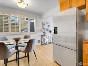 2552 14th Avenue W 202, Seattle WA 98119