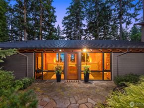 11121 NE Brownell Lane, Bainbridge Island WA 98110