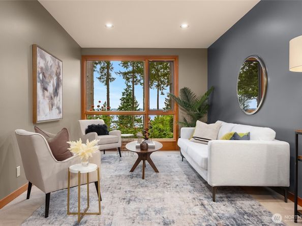 11121 NE Brownell Lane, Bainbridge Island WA 98110