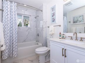 7305 32nd Avenue S, Seattle WA 98118