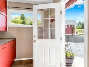 6919 69th Avenue SE, Snohomish WA 98290
