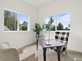 12201 Des Moines Memorial Drive S B, Burien WA 98168