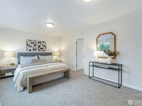 26917 30th Place S 13, Kent WA 98032