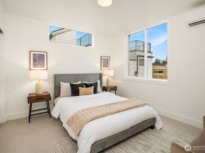 4406 1st Avenue NE, Seattle WA 98105