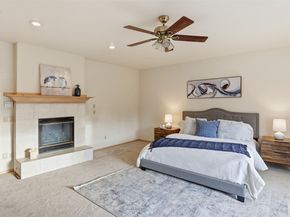 18432 W Lake Desire Drive SE, Renton WA 98058