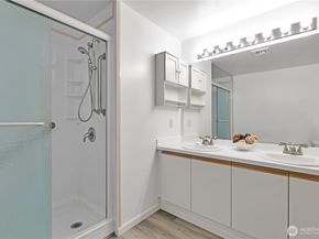 5608 S 231st Place 94, Kent WA 98032