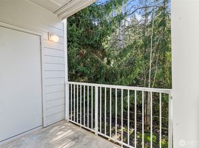 15150 140th Way SE F202, Renton WA 98058