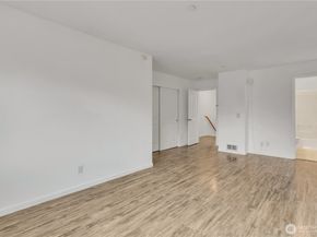 13349 Ambaum Boulevard SW, Burien WA 98146