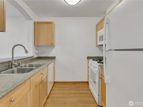 13349 Ambaum Boulevard SW, Burien WA 98146