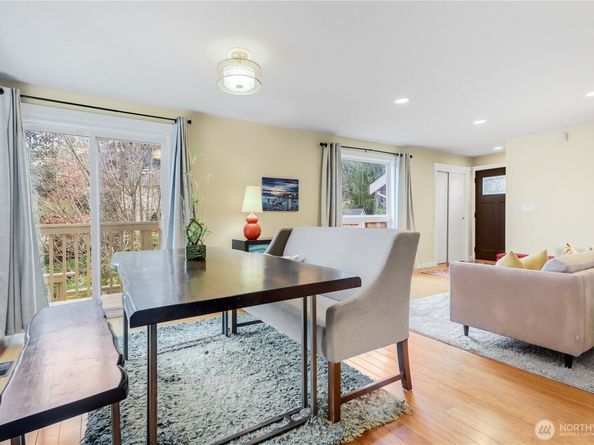 14142 97th Avenue NE, Kirkland WA 98034