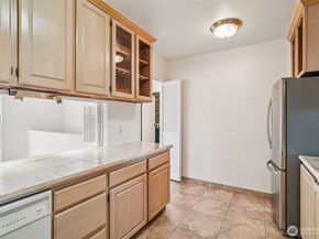 2349 Boylston Avenue E, Seattle WA 98102