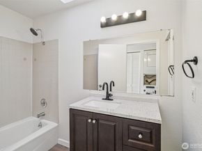 2349 Boylston Avenue E, Seattle WA 98102