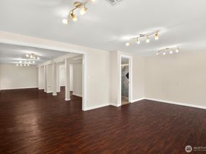 7226 33rd Avenue S, Seattle WA 98118