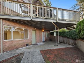 3834 175th Avenue NE 22, Redmond WA 98052