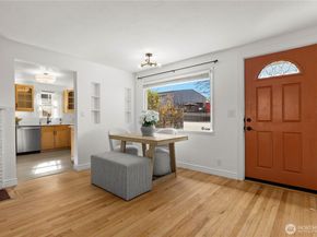 14052 Midvale Avenue N, Seattle WA 98133