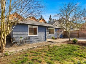 14052 Midvale Avenue N, Seattle WA 98133