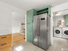 14052 Midvale Avenue N, Seattle WA 98133