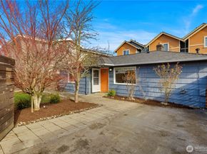 14052 Midvale Avenue N, Seattle WA 98133